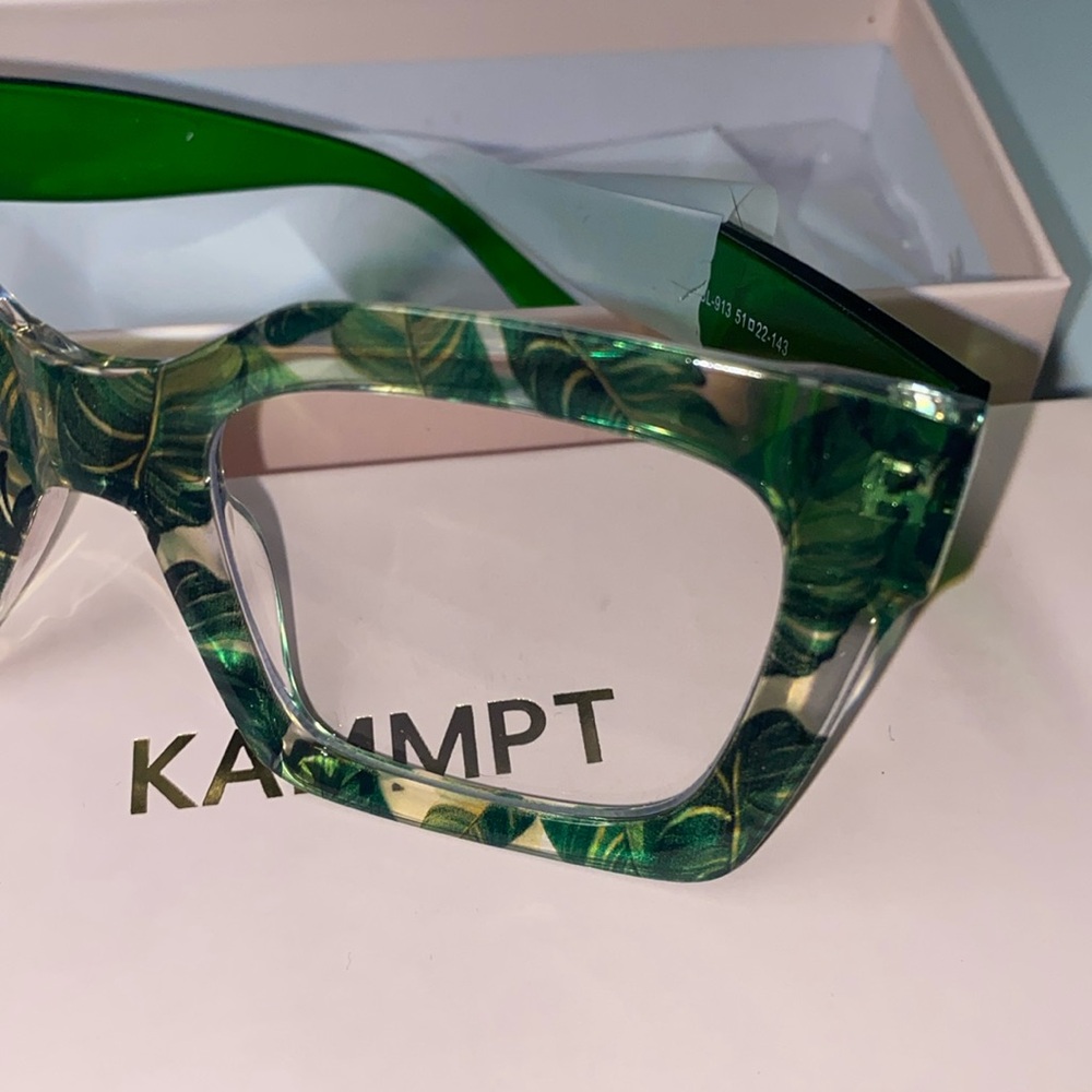 Vintage Square Glasses - Picture 4 of 5